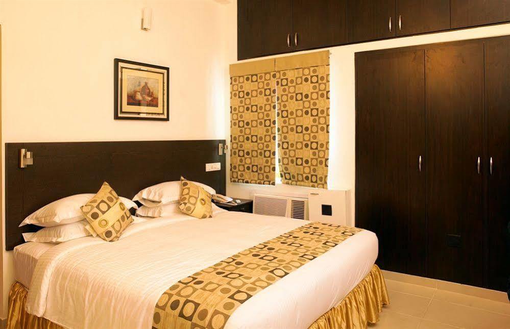 Perfect Haven At Omr Hotel Chennai Exterior photo